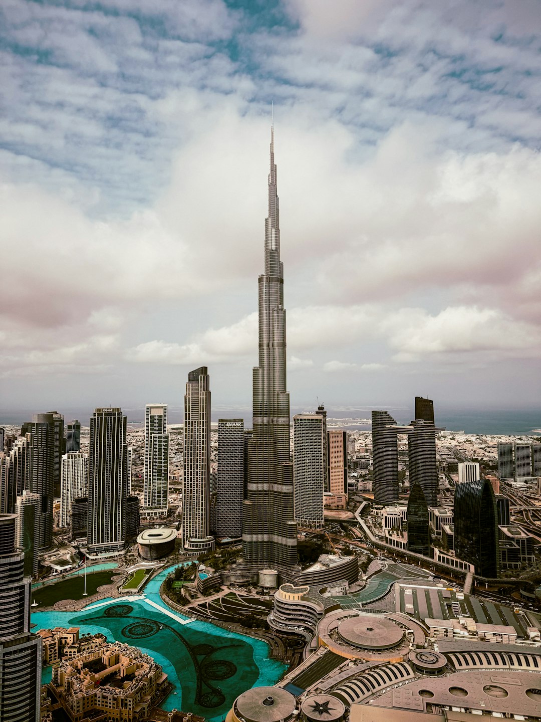 Oud in the Culture of UAE at Home and at Work