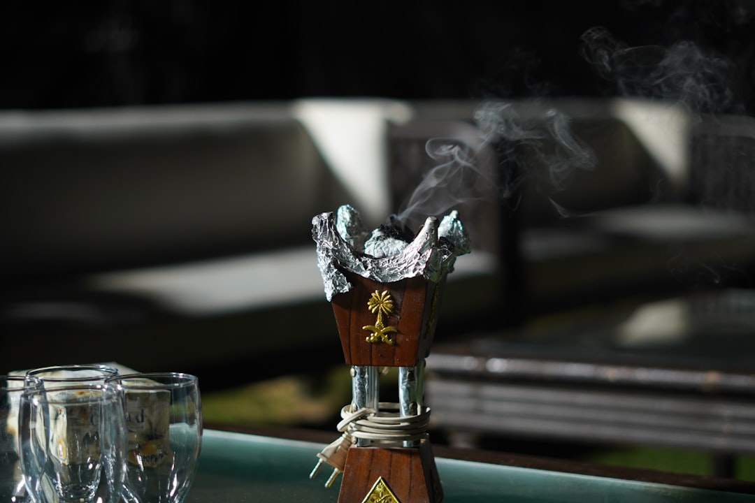 How to Choose the Best Oud Incense Sticks in the UAE
